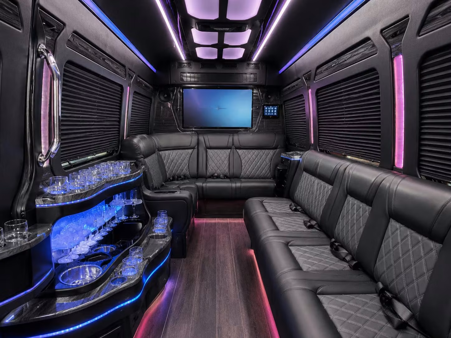 fan bus rentals to seahawks mariners and sounders games from bellingham